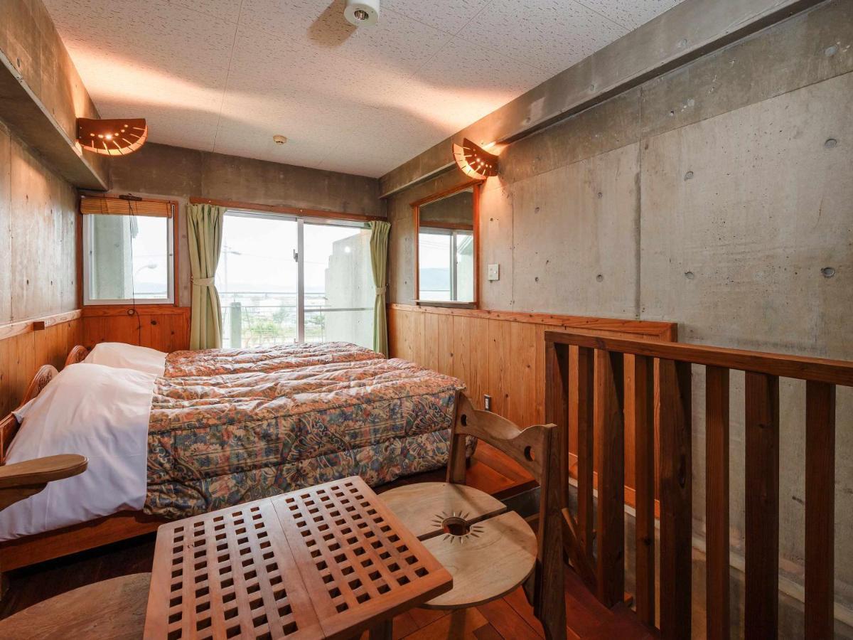 Guest house Buzz 2*