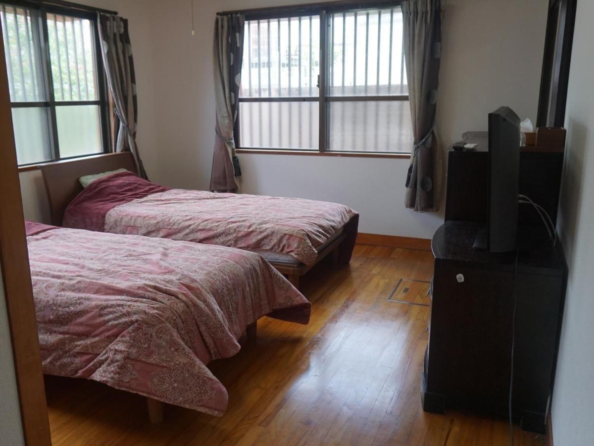 Guest house Buzz 2*